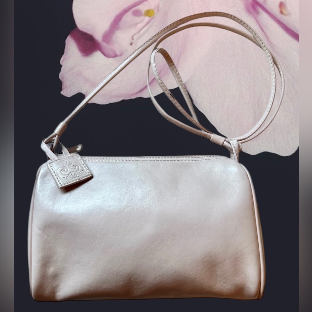 Amanda Smith Vintage Light Pink Leather Crossbody Bag